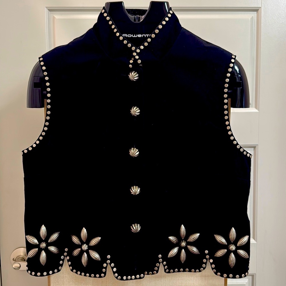 🍾 Double D Ranch Wear Button Down Crop Top/Vest Size S